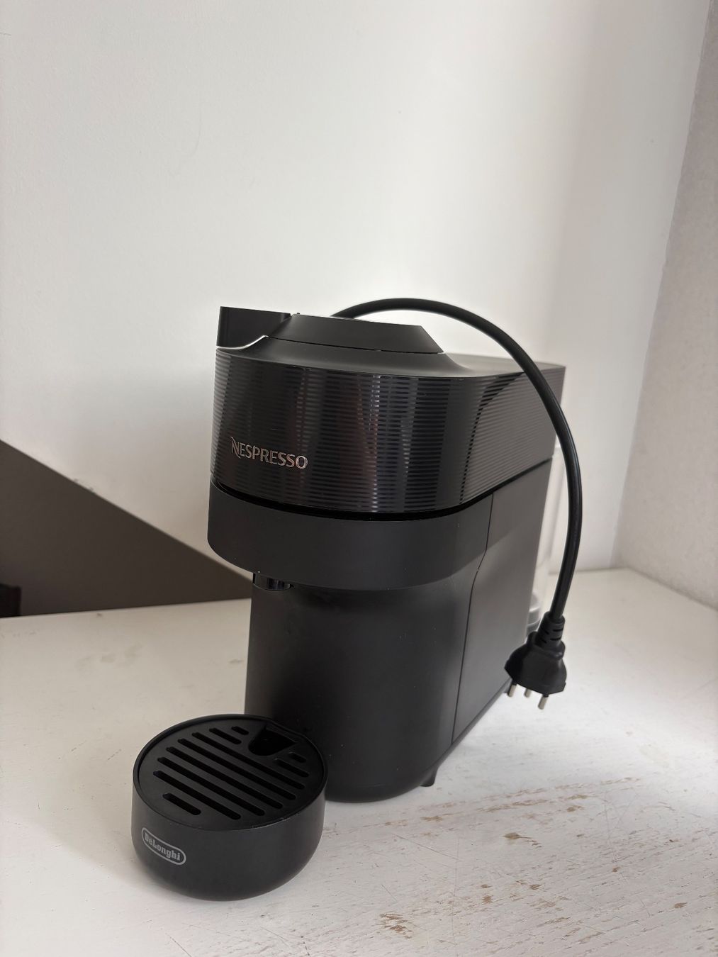 Nespresso Macchine per caffè & Macchine per espresso: Nespresso Vertuo - Coffee Machine – Nuovo (secondo la descrizione) da Neuchâtel venduto da mol_2282 1