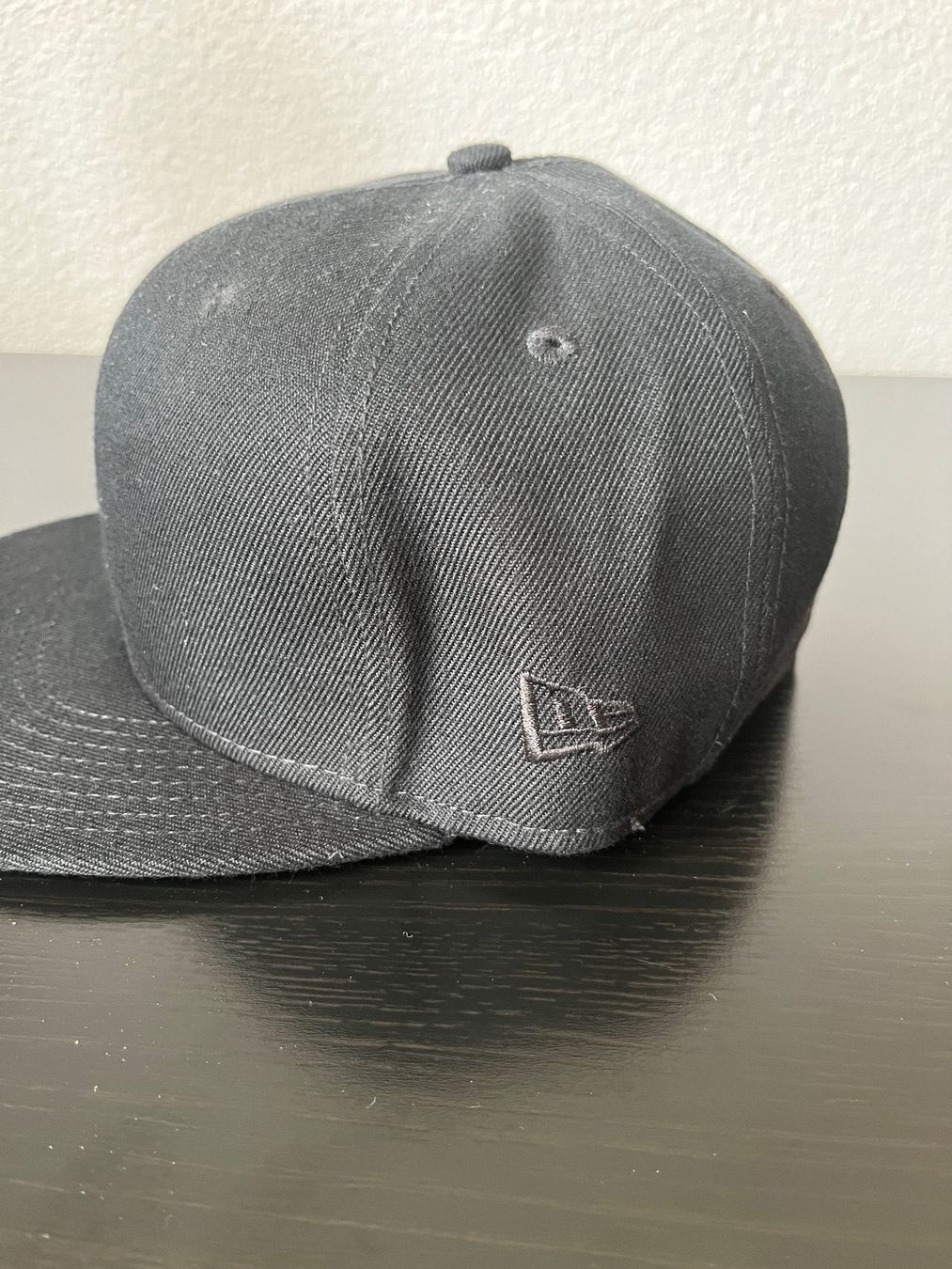 New Era Chapeaux, bonnets & casquettes: Basic Baseball Cap, New Era Gr. 7 (55 cm) – D'occasion à Kerns par Herr_Sizzla 1