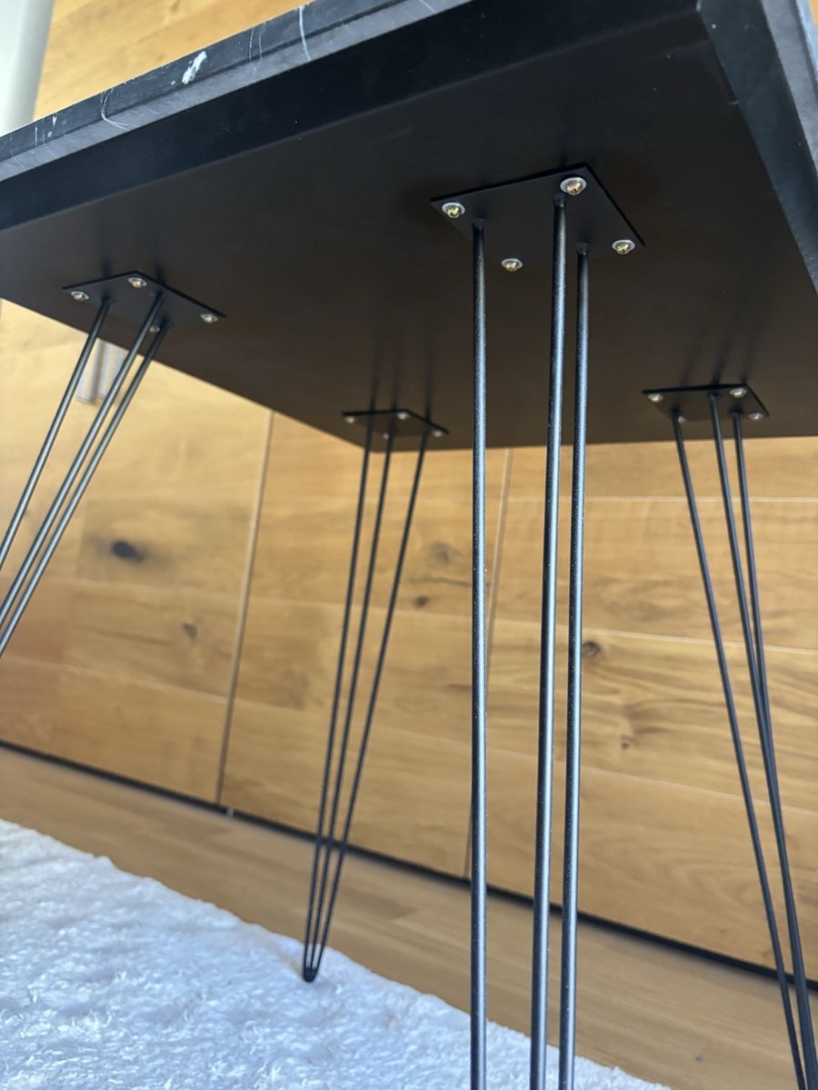 Livique Tische: Beistelltisch Marmor – Gebraucht aus Zizers von L.Berther 2