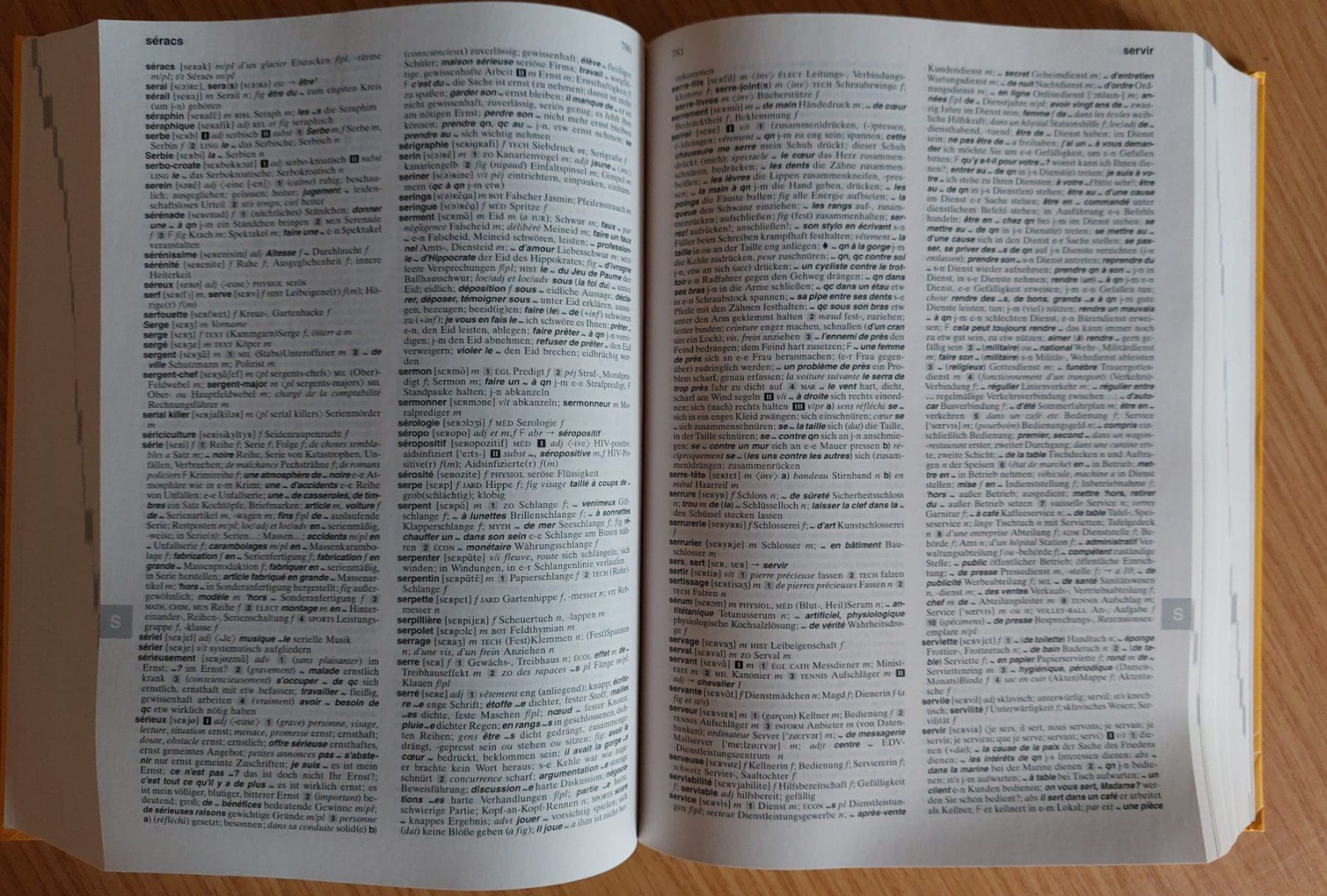 Bücher: Langenscheidt. Handwörterbuch Englisch – Gebraucht aus Urtenen-Schönbühl von Kahru 7
