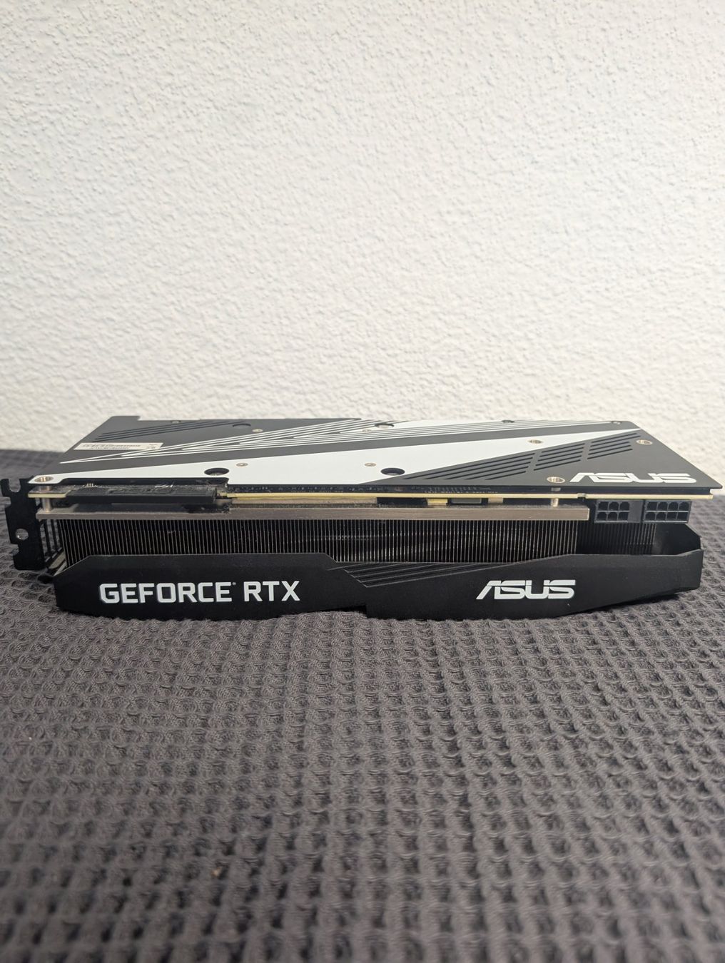 Asus Grafikkarten: ASUS GeForce DUAL RTX 2080 O8G – Gebraucht aus Bern von Earlybird612 1
