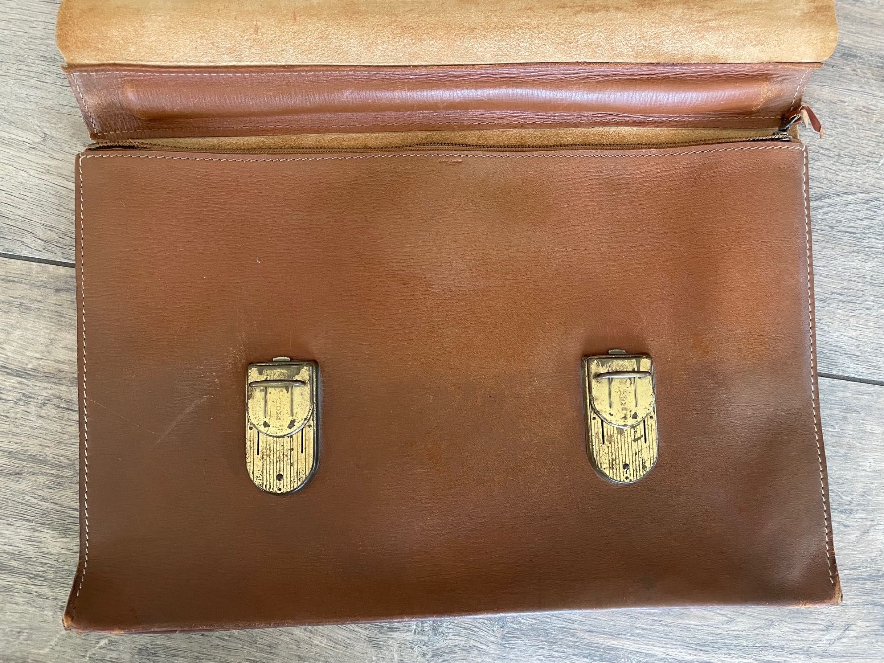 Koffer & Taschen: Ledermappe, – Gebraucht aus Menziken von fiat-500 2