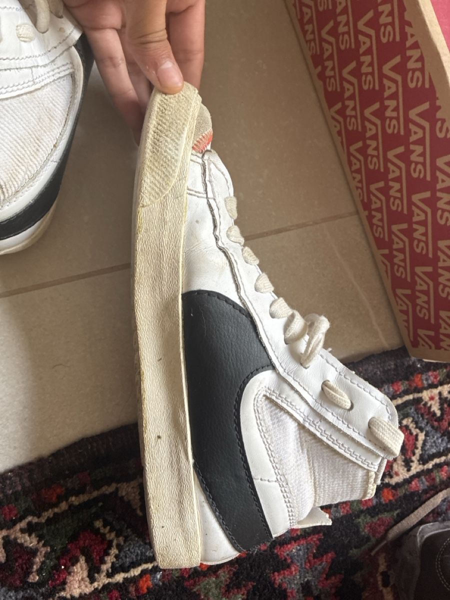 Scarpe da uomo: Nike blazer 77 jumbo  – Usato da Le Grand-Saconnex venduto da aur_27hl 2