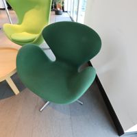 Fritz Hansen Swan Chair Sessel, Stoff Dunkelgrün
