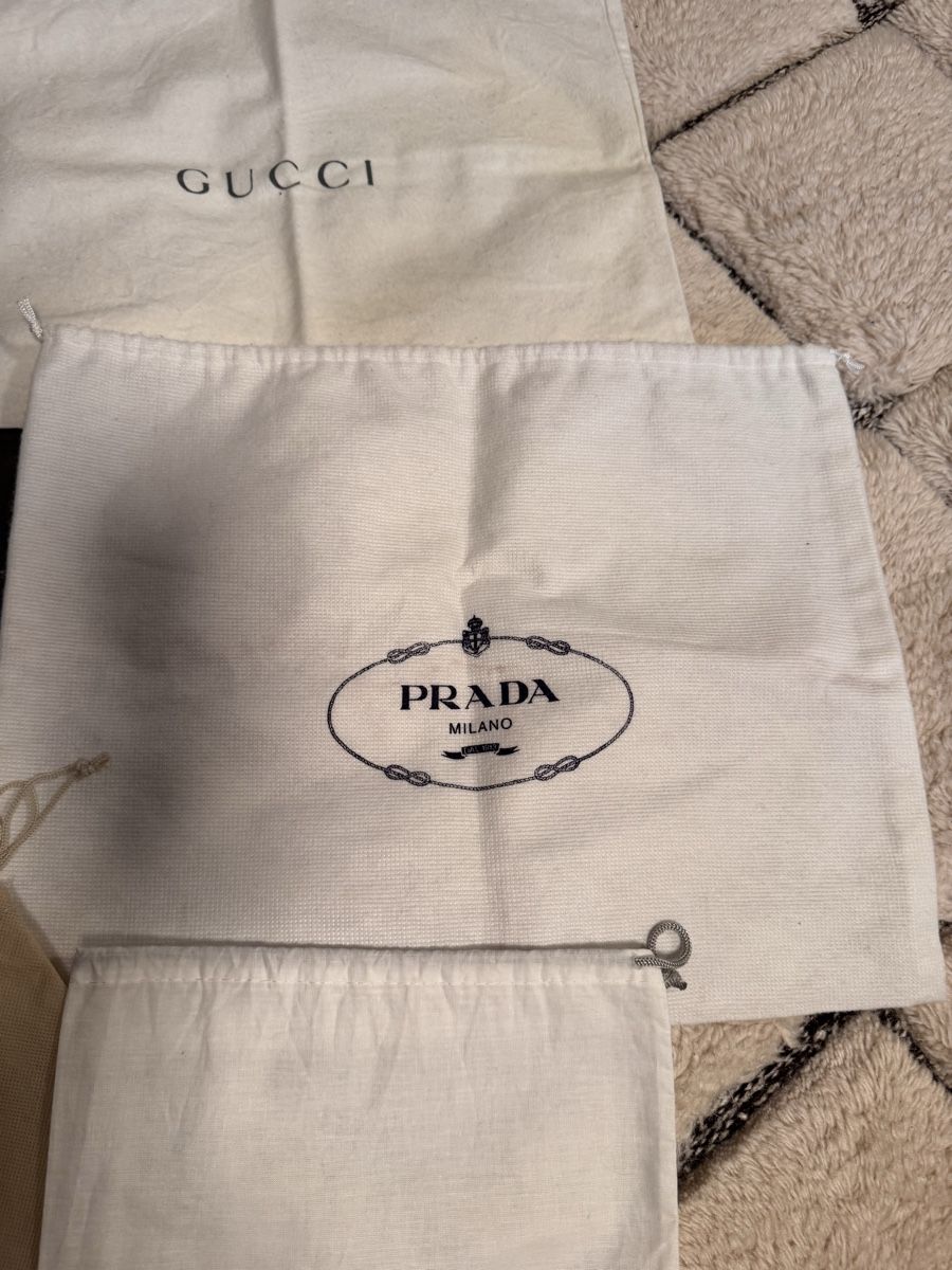 Gucci Borse da donna: Diverse Staubbeutel-Sammlung: Prada, Gucci, Tod's u.v.m. – Nuovo (secondo la descrizione) da Wilderswil venduto da Renaissance1 4