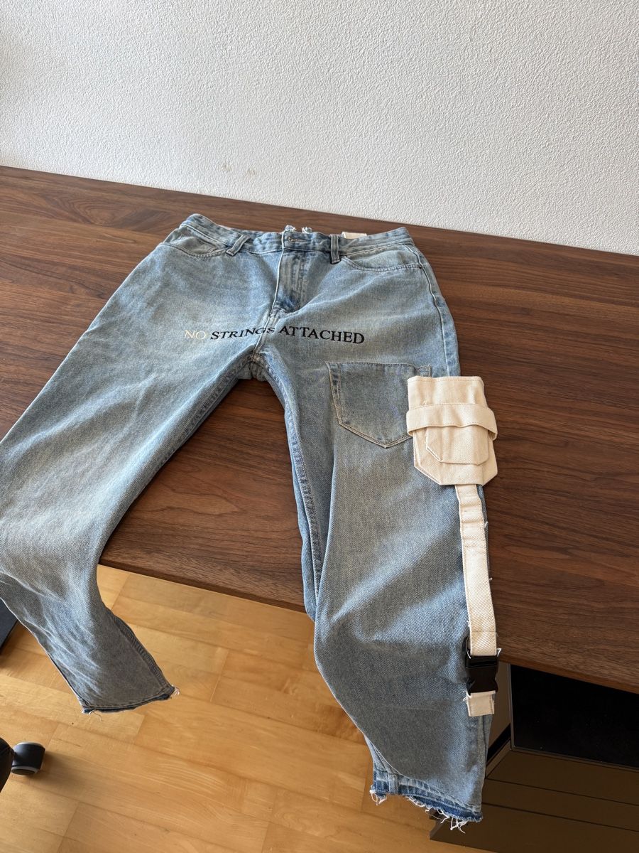 Jeans: Val Christopher Jeans W34 L32 – Gebraucht aus Bülach von Epicst0re