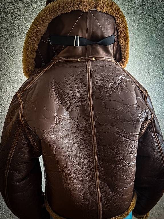 Bombardier Giacche: Bombardier B3 flying jacket sheep skin – Usato da Montreux venduto da Alligator-AMPS 6