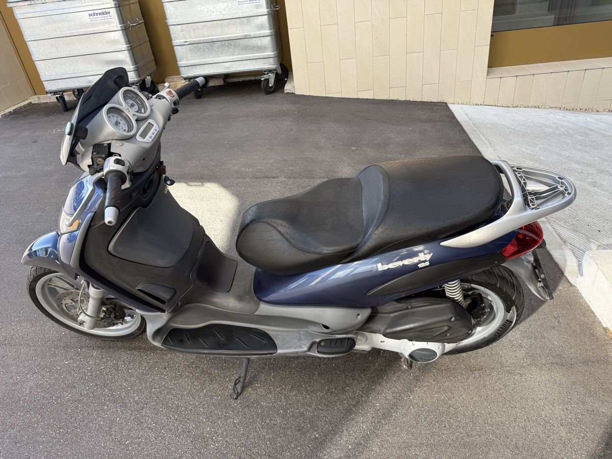 Piaggio Scooter: Piaggio Beverly 125 Roller blau metallic 5305 km – Difettoso da Wetzikon ZH venduto da KIEE 3