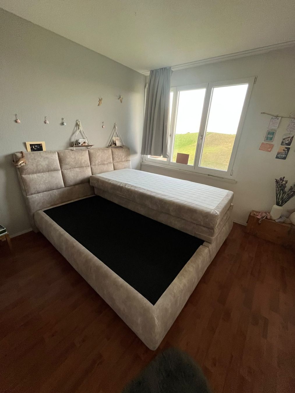 Betten: Boxspringbett 200x200 – Gebraucht aus Wädenswil von fab_h9fm 5