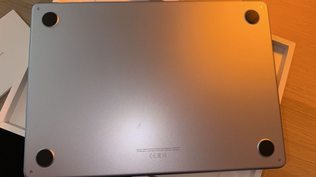 Apple Notebooks: Mac book air 13" M4 2025 – Neu (gemäss Beschreibung) aus Muolen von lvo_tl8q 1