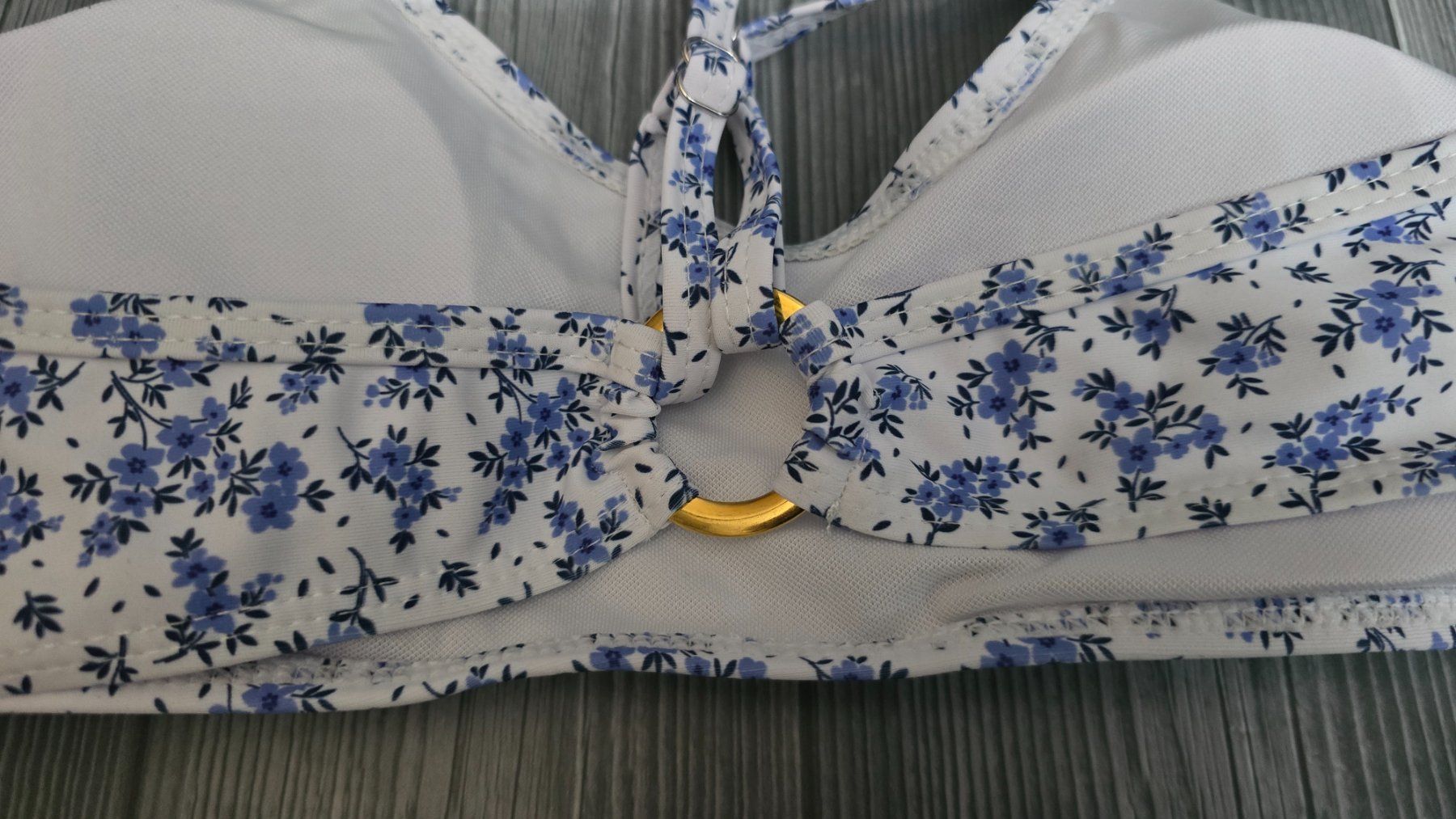 Costumi da bagno & Bikini: Bikini Set - M - Blumen-Print 👙 – Nuovo (secondo la descrizione) da Thalwil venduto da VitaMini 3
