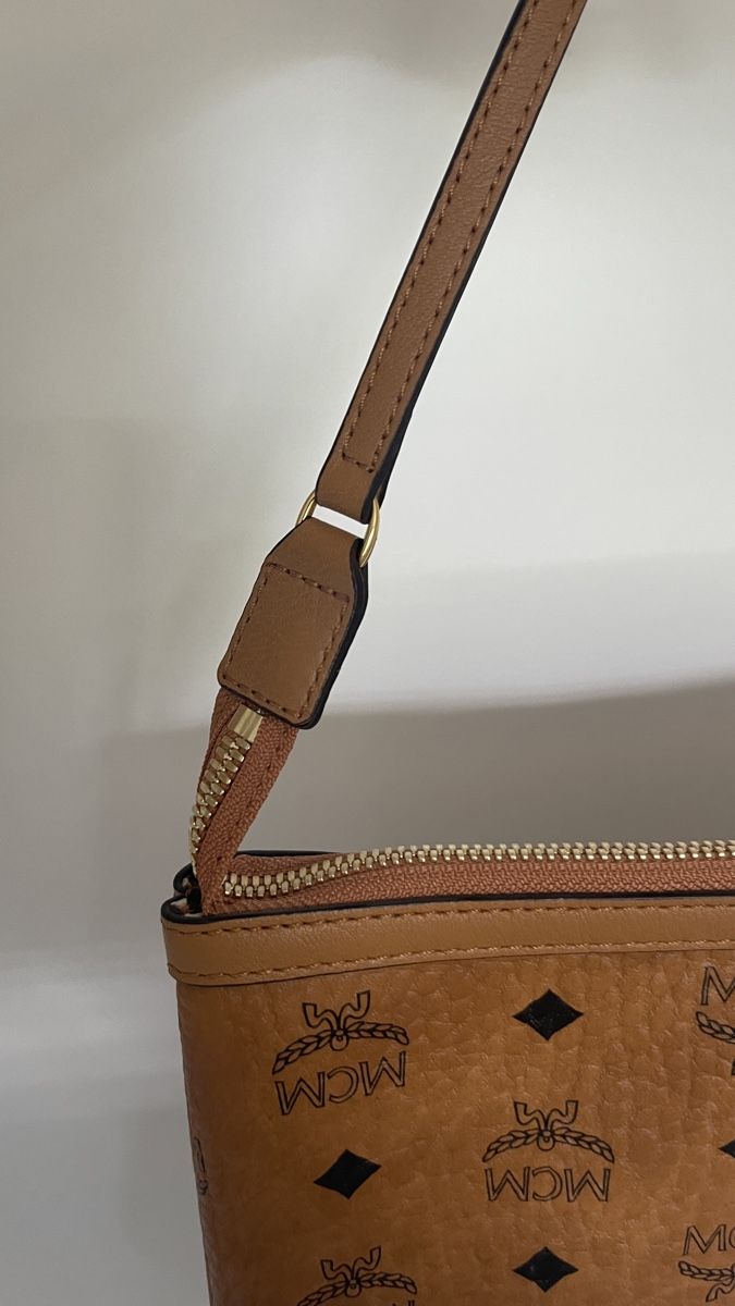 Mcm Borse da donna: MCM Tasche pochette clutch – Nuovo (secondo la descrizione) da Lausen venduto da sim_hgp6 2