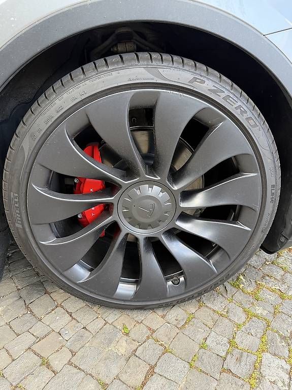 Tesla Pneumatici & Ruote complete: Tesla Model Y Performance Räder 21 zoll – Usato da Aarau venduto da wys_8ylt 2