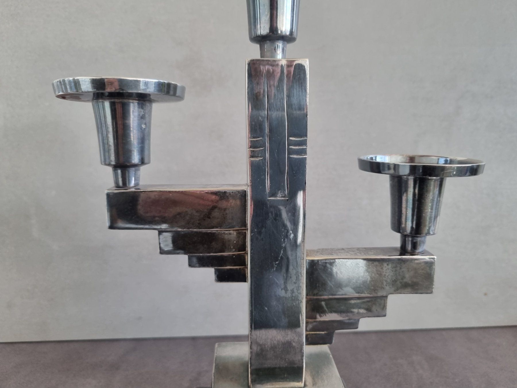 Portacandele: Art Deco dreiarmiger Kerzenständer,  versilbert, G. Lambert – Usato da Lenzburg venduto da freedomky 5
