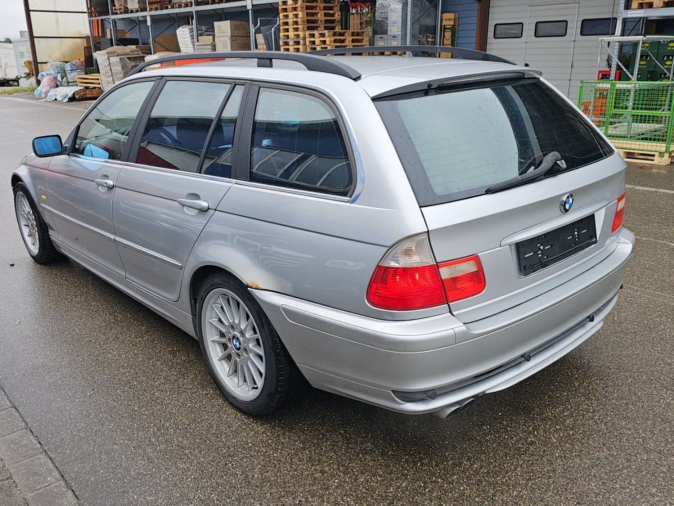 BMW Automobili: BMW 328i Touring – Usato da Diessenhofen venduto da Osio 3