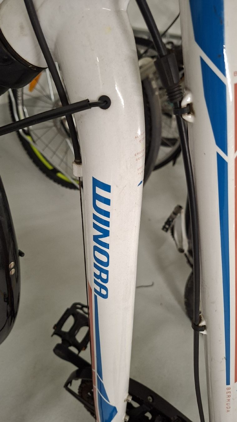 Winora Velos: Winora Bermuda Trekkingrad – Defekt aus Grenchen von tas_5fgw 1