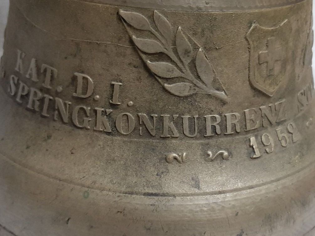 Campanacci mucche: Grosse antike Kuhglocke 1952 – Usato da Thun venduto da koehr 4