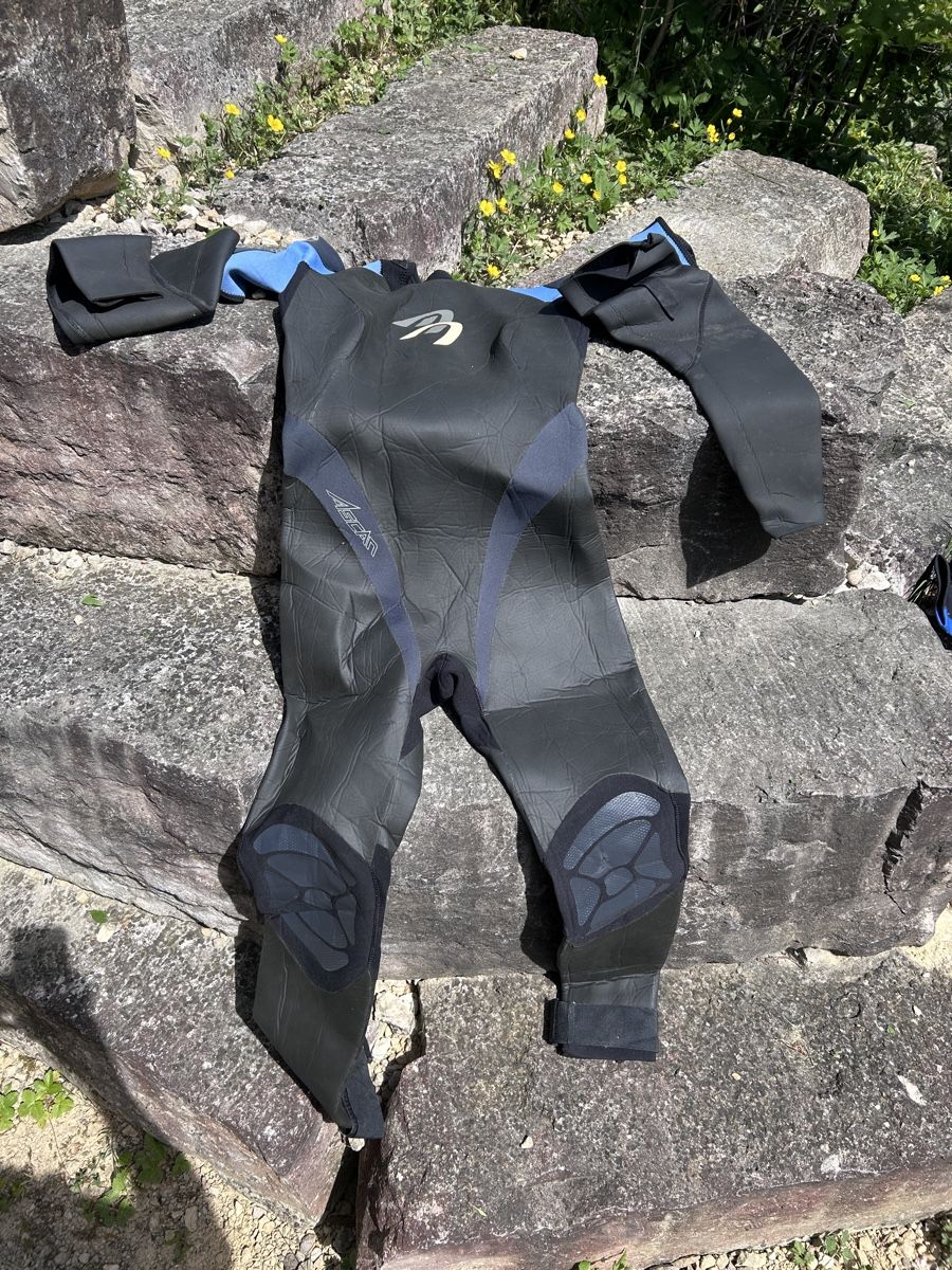 Completi & Tailleur: Surfanzug Damen grösse 40 – Usato da Ziefen venduto da Surfdude02