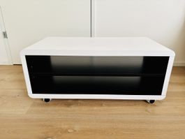 Möbel für TV & auf Rollen