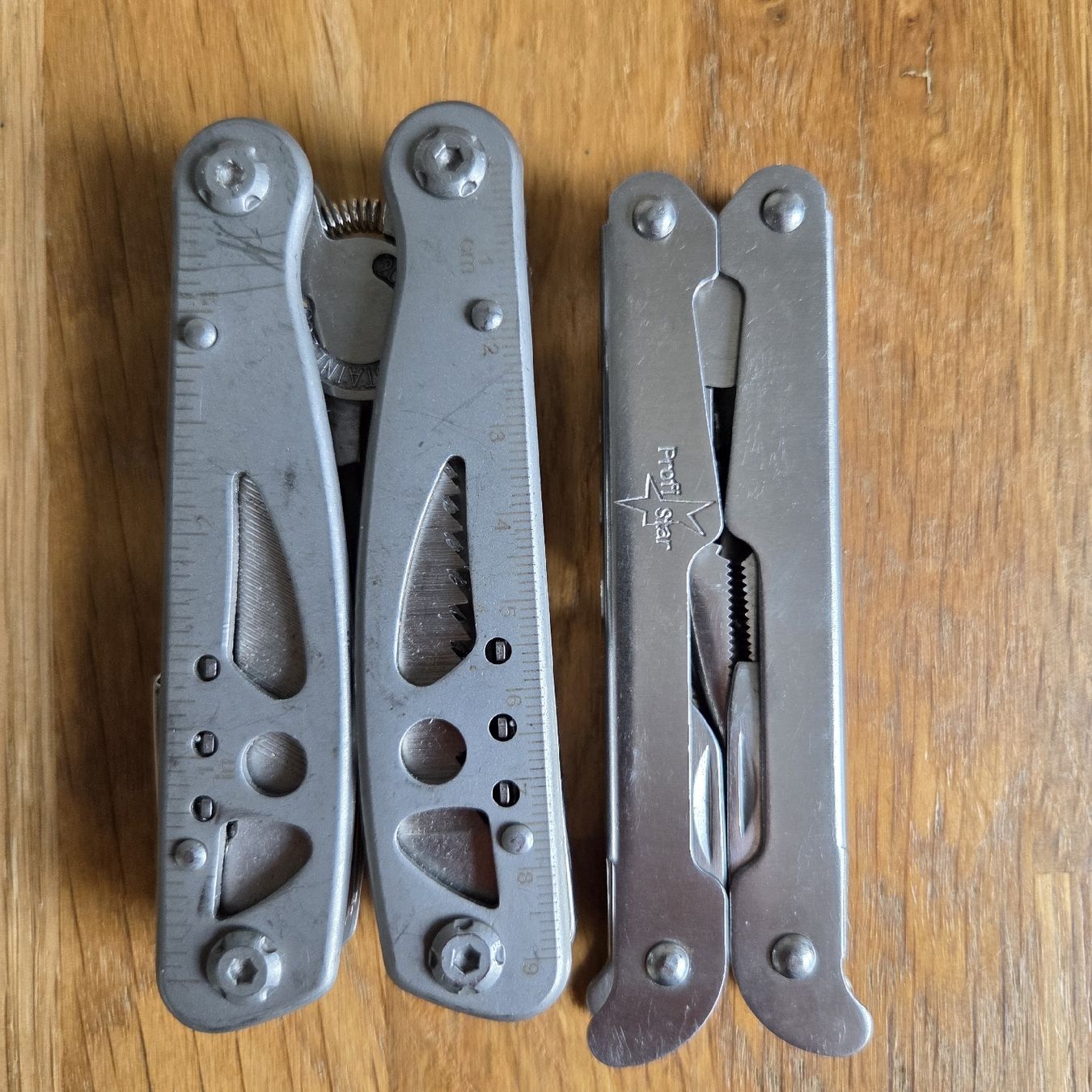 Tous les outils: 2x Multitool Werkzeuge – D'occasion à Stans par Ducati16 3