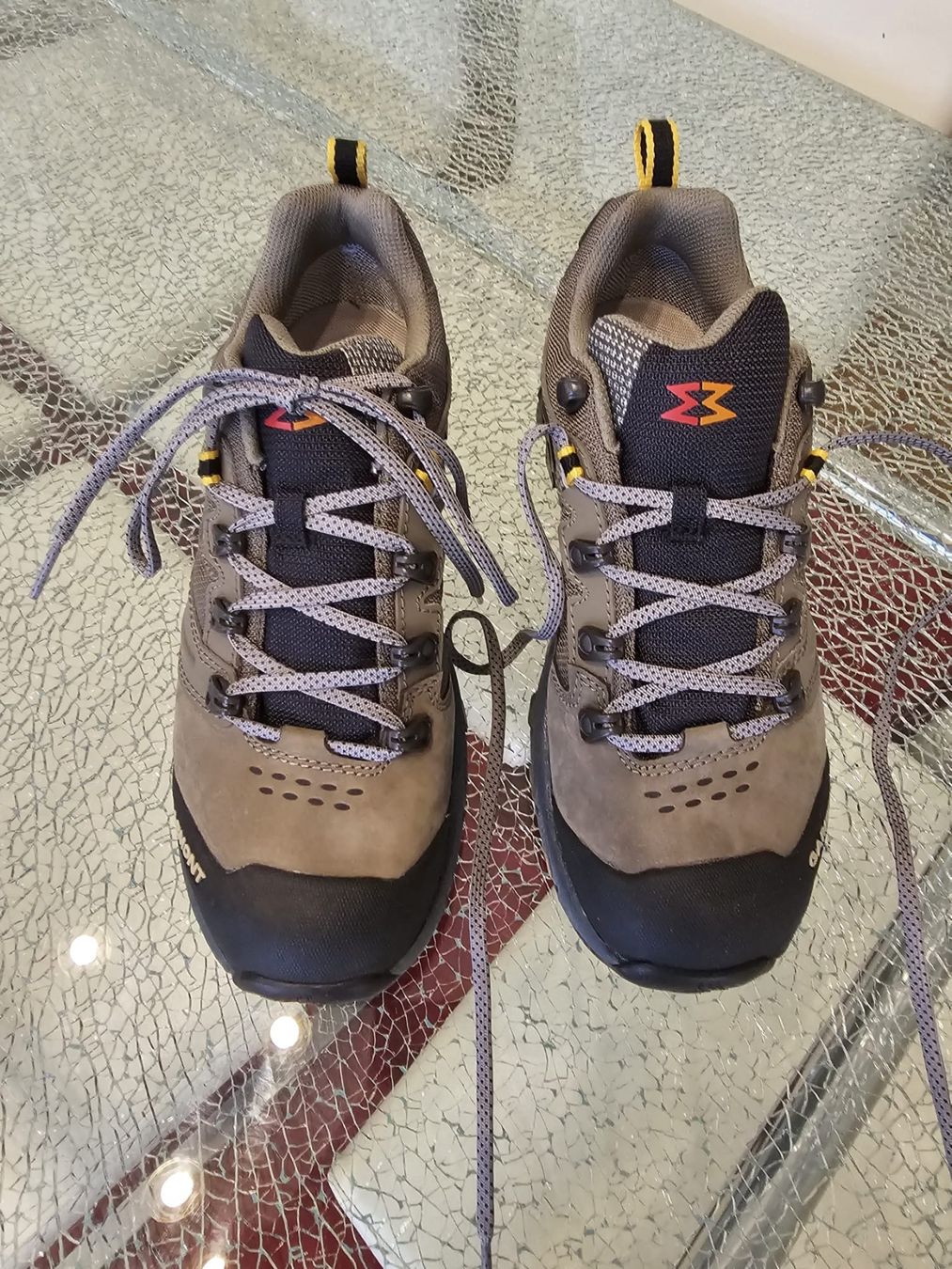 Garmont Scarpe per ragazzi: Garmont Gr. 38 – Nuovo e nell'imballaggio originale da Luzern venduto da Edii025
