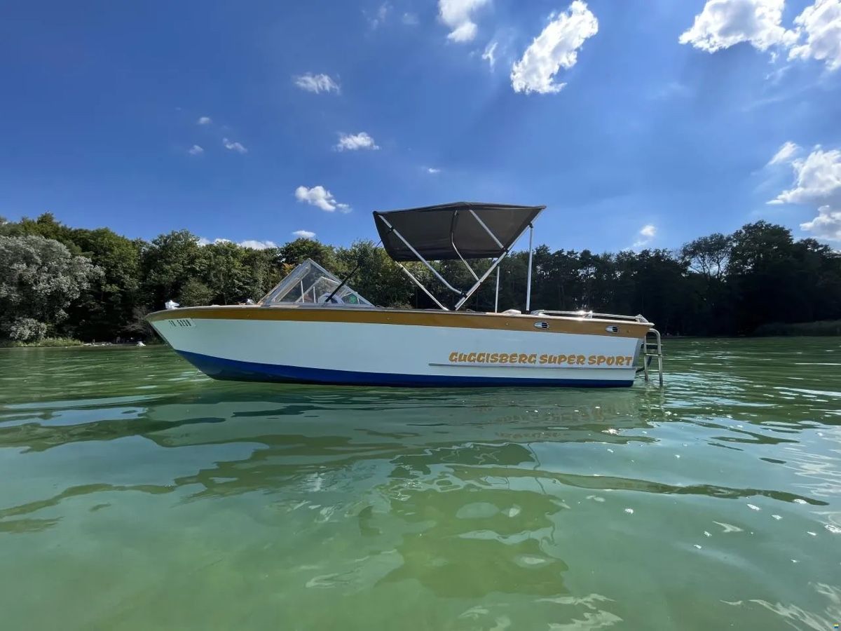 Guggisberg Barche: Motorboot / Guggisbergboot – Usato da Bern venduto da Haustechniker 2