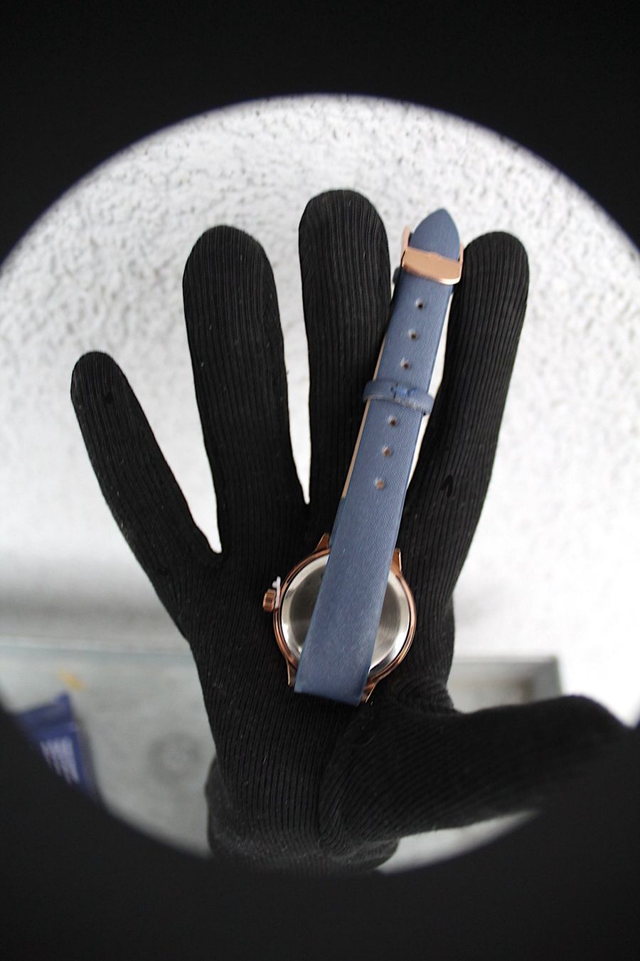 Orologi: Neue Damen Uhr, – Usato da Locarno venduto da madame-tus-sauds 3