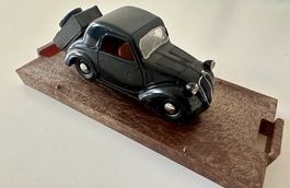 Brumm 1:43 Fiat 500 Topolino Furgone  Vintage Modell