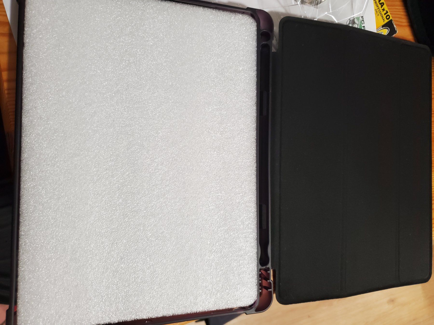 Covers & Taschen: I pad hülle schwarz 9.7 oder air1 oder air2 – Neu und originalverpackt aus unterschächen von explos 1