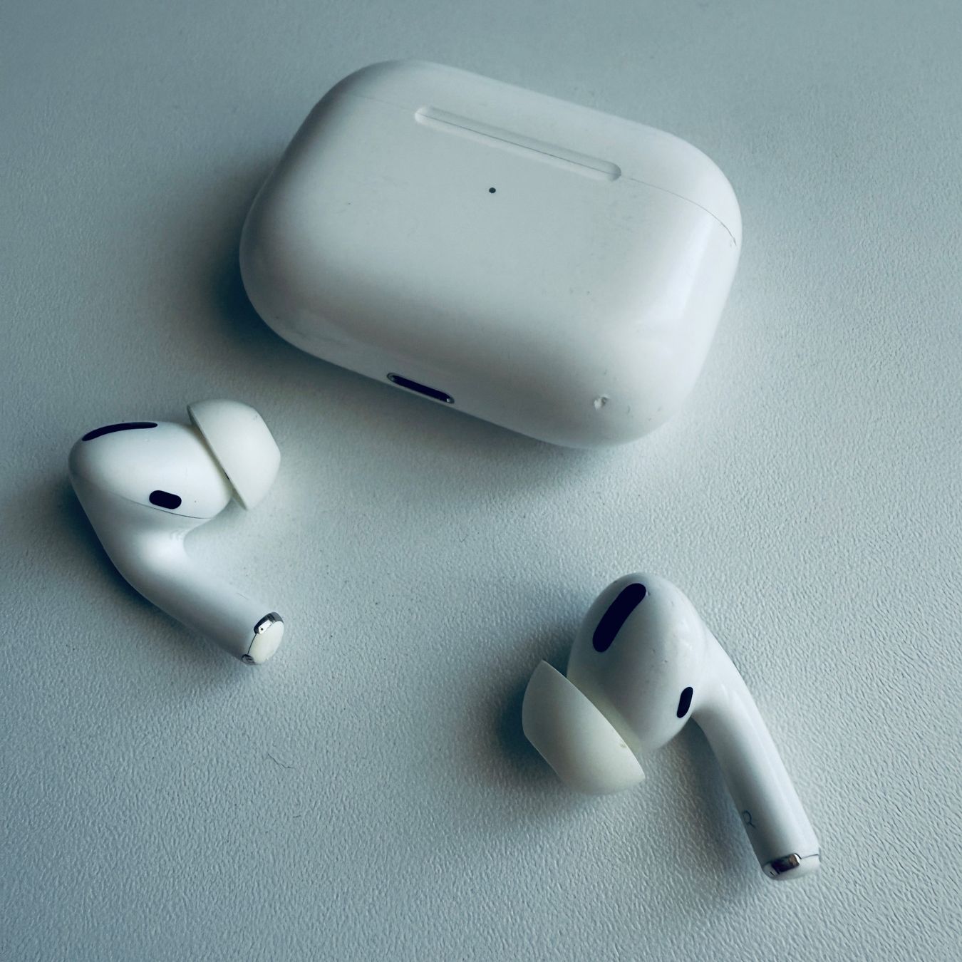 Apple Kopfhörer: Original Apple AirPods Pro 1 Gen. mit Wireless Case – Gebraucht aus Basel von MY.AIRPODS.SHOP 3