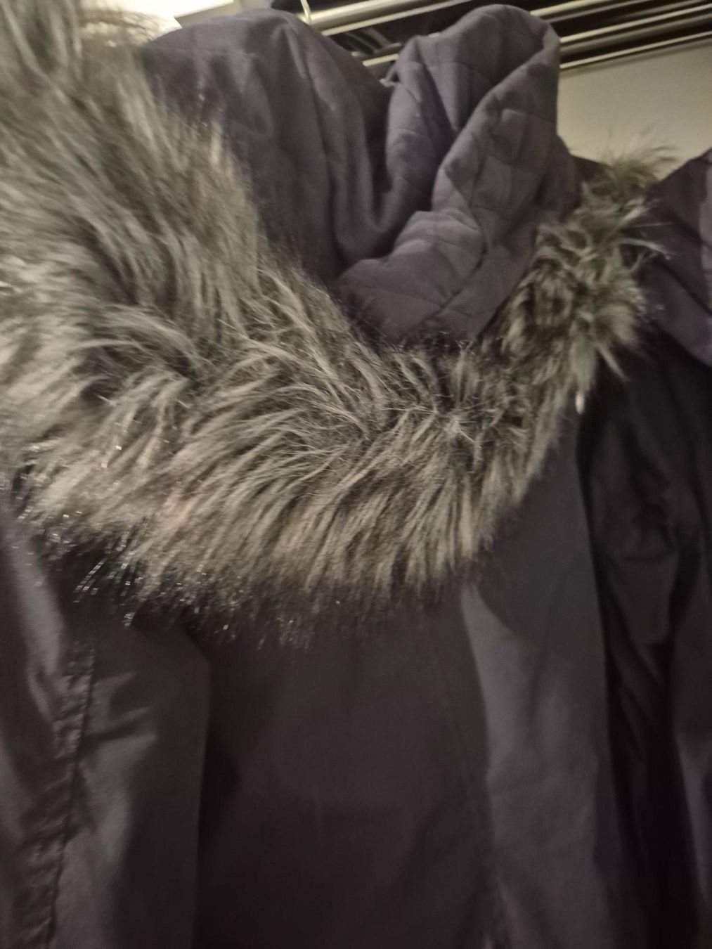 Khujo Jacken: Khujo Winterjacke  Gr. M – Gebraucht aus Laupen BE von ctr_2nct 3