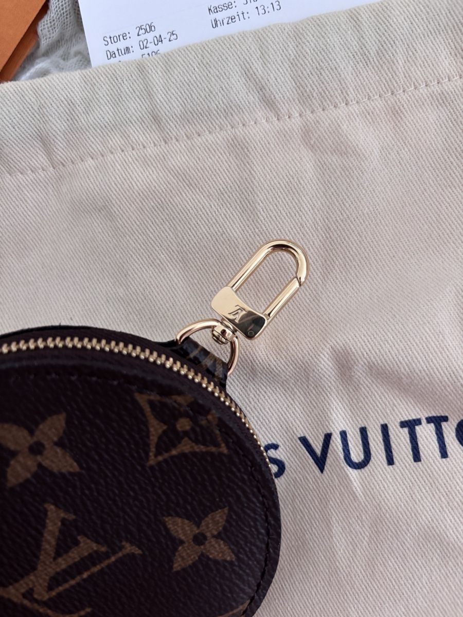 Louis Vuitton Portafogli: Louis Vuitton Monogram Round Purse - Great Gift Idea! – Nuovo e nell'imballaggio originale da Basel venduto da ars_r7xd 3
