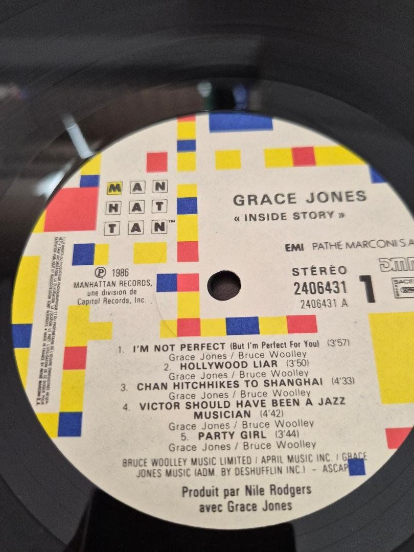 Dischi in vinile: Schallplatte / LP Grace Jones "Inside Story" – Usato da Dielsdorf venduto da Haesi0 3