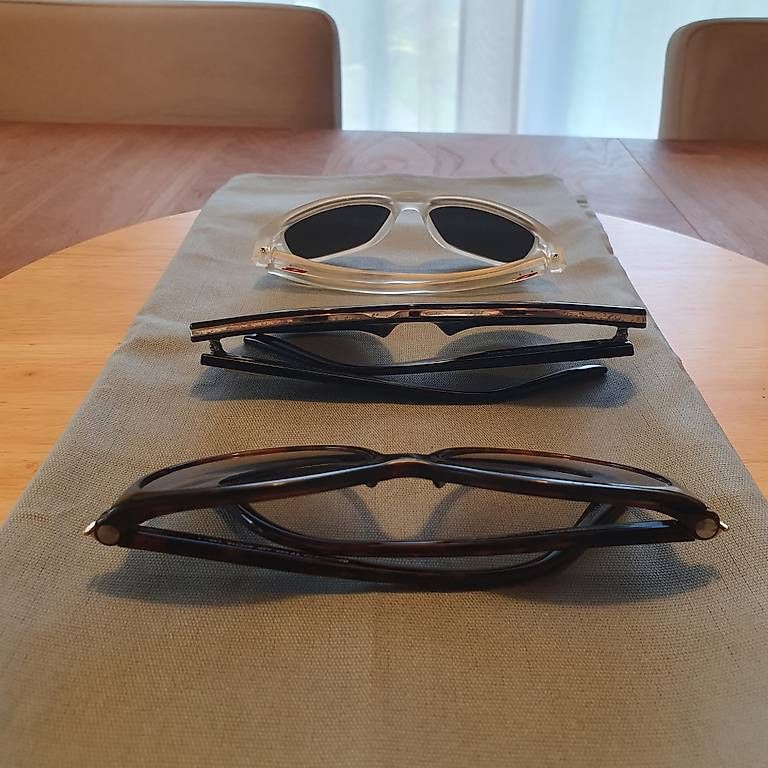 Brillen & Gläser: Lunettes de soleil à partir de 10chf – Gebraucht aus Corcelles-le-Jorat von Fashion_Unfold 1