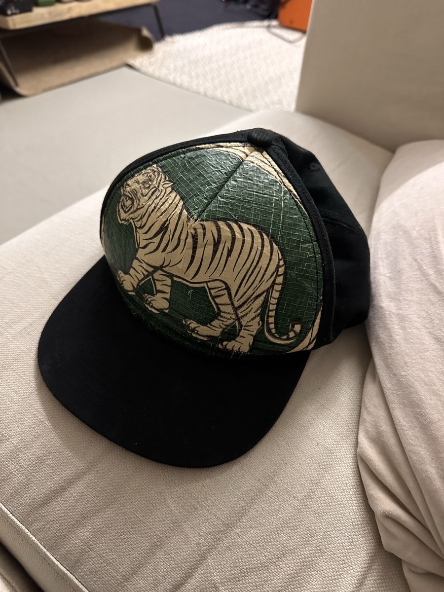 Copricapi, berretti & cappellini: Eleph•BO Cap Tiger – Usato da Zürich venduto da manub_250