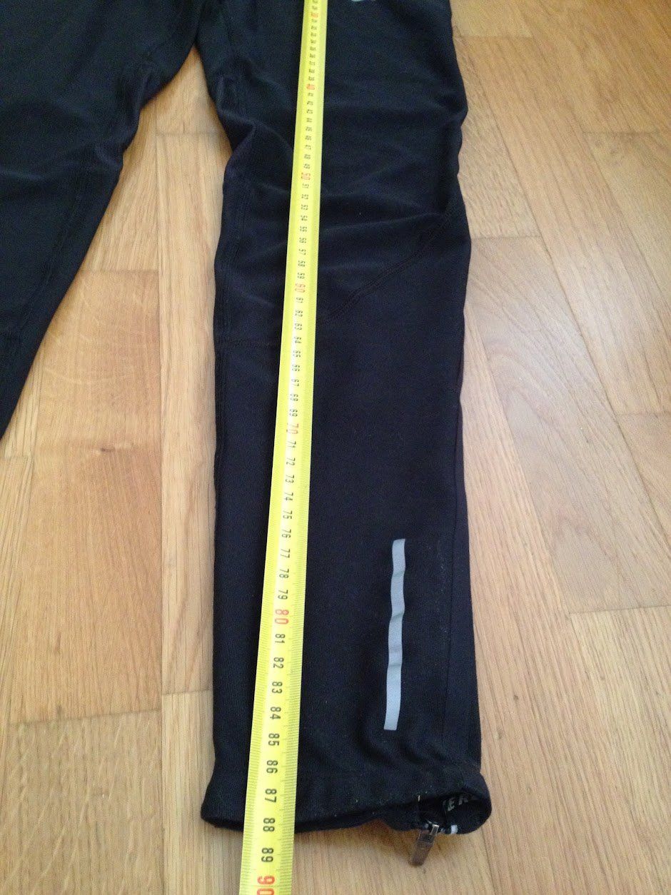 Nike Leggings: Sport Leggins Nike – Usato da Dübendorf venduto da Fip05 2
