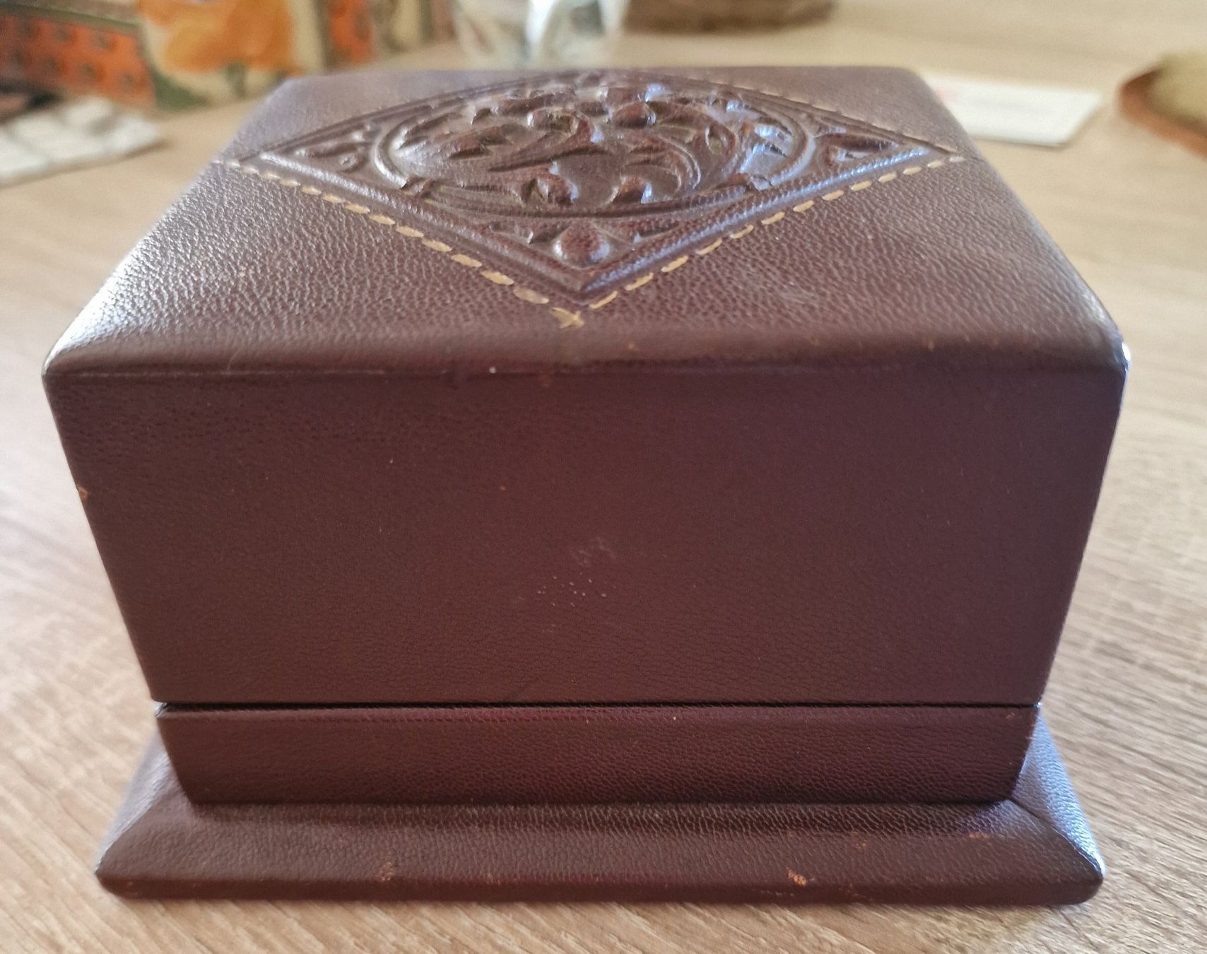 Sonstige Tabakwaren: Etui à cigarettes, de table – Gebraucht aus Bouveret von Hannelor0 1