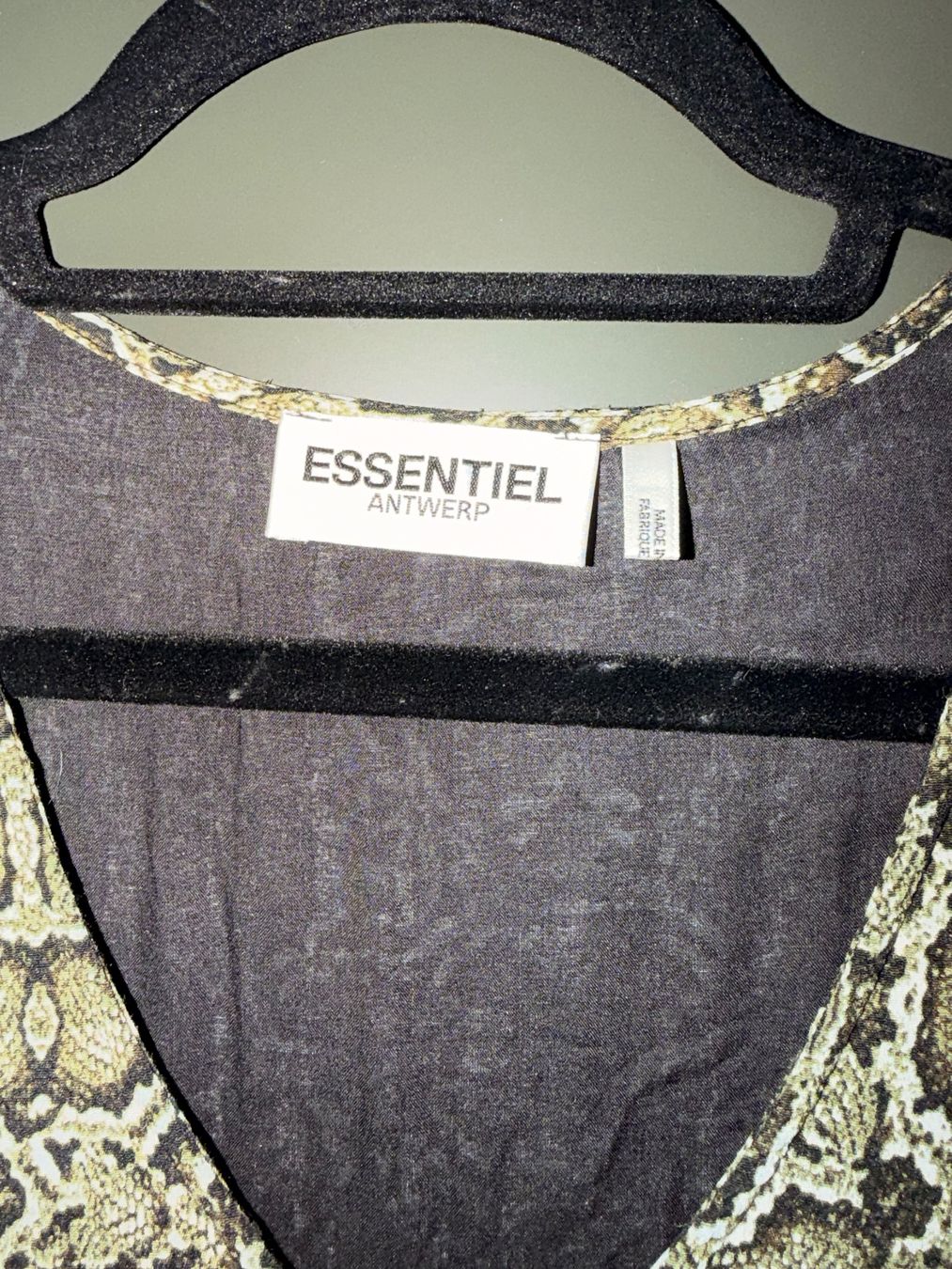 Vestiti: Robe ESSENTIEL Antwerp, imprimé serpent – Nuovo (secondo la descrizione) da Glion venduto da CASU66 3