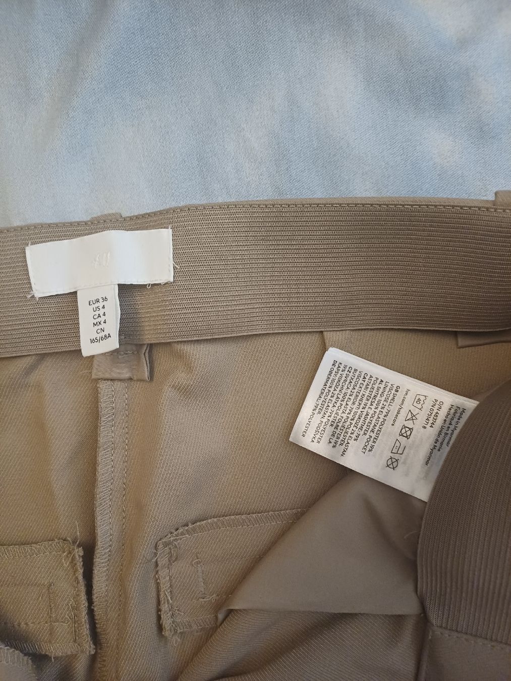 H&M Pantalons: Elegant beige pants – Neuf (Voir description) à Dietikon par Francesca_Pk 2