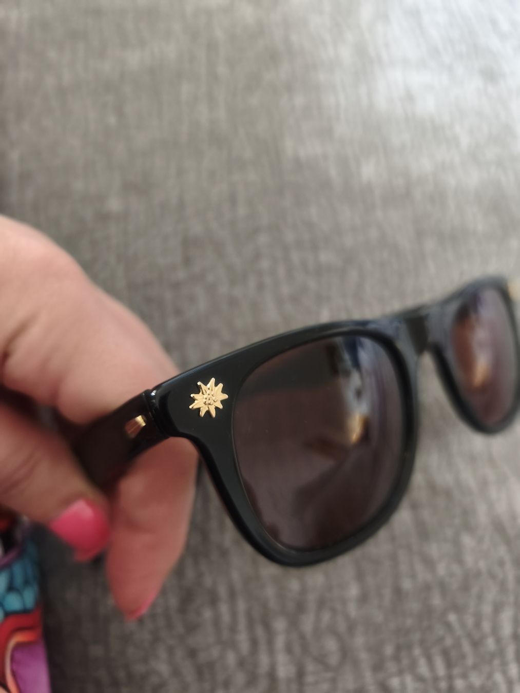 Brillen & Gläser: Sonnenbrille – Gebraucht aus Tagelswangen von son_z88g 1