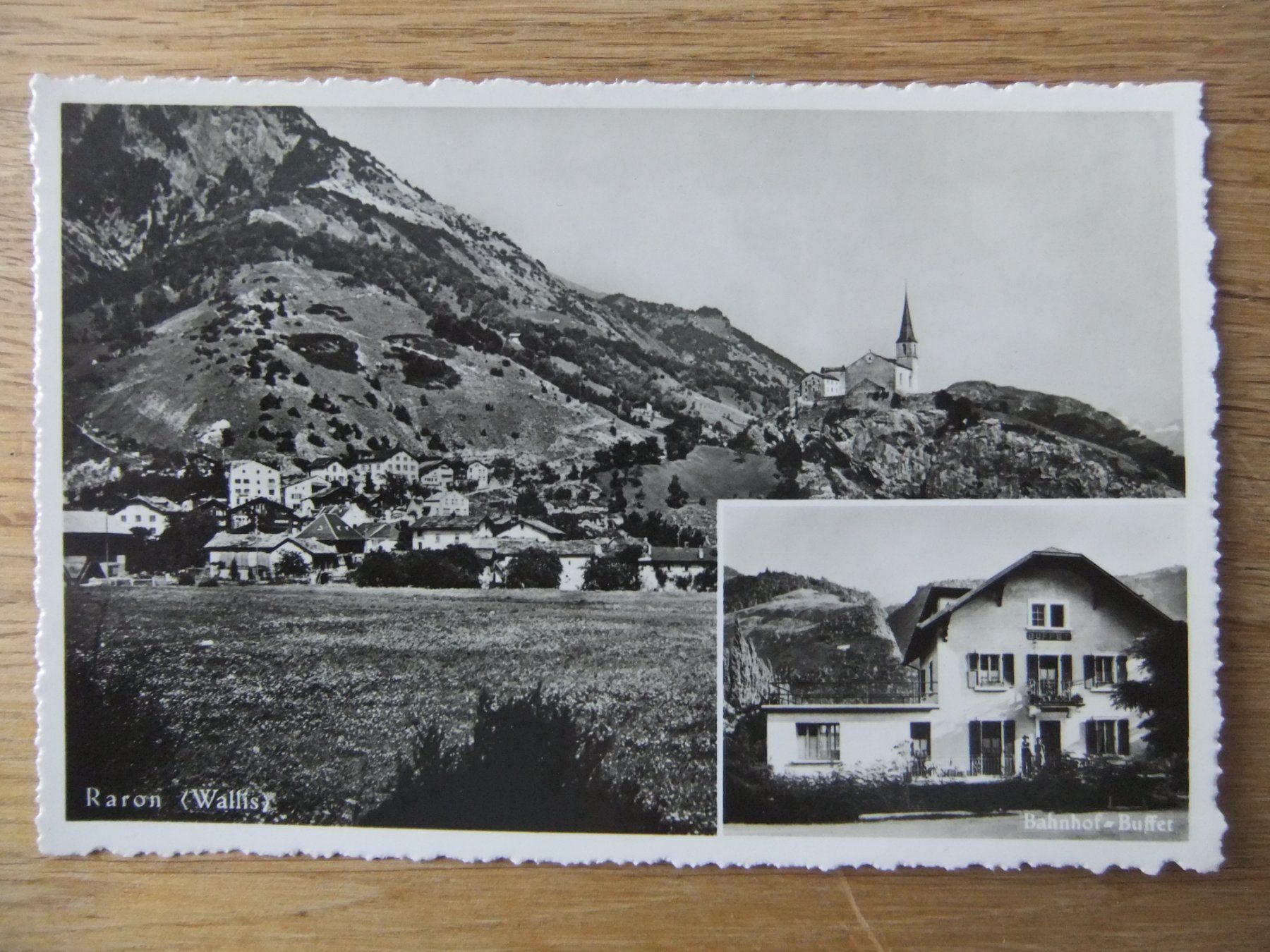 Cartoline postali: Raron Kirche Bahnhof Buffet Wallis Valais – Usato da St. Niklaus VS venduto da wunschlos54