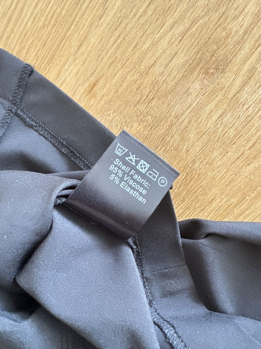 Zebra Camicette: Schwarze Bluse Gr. XS - nie getragen – Nuovo (secondo la descrizione) da Winterthur venduto da MiliB. 3