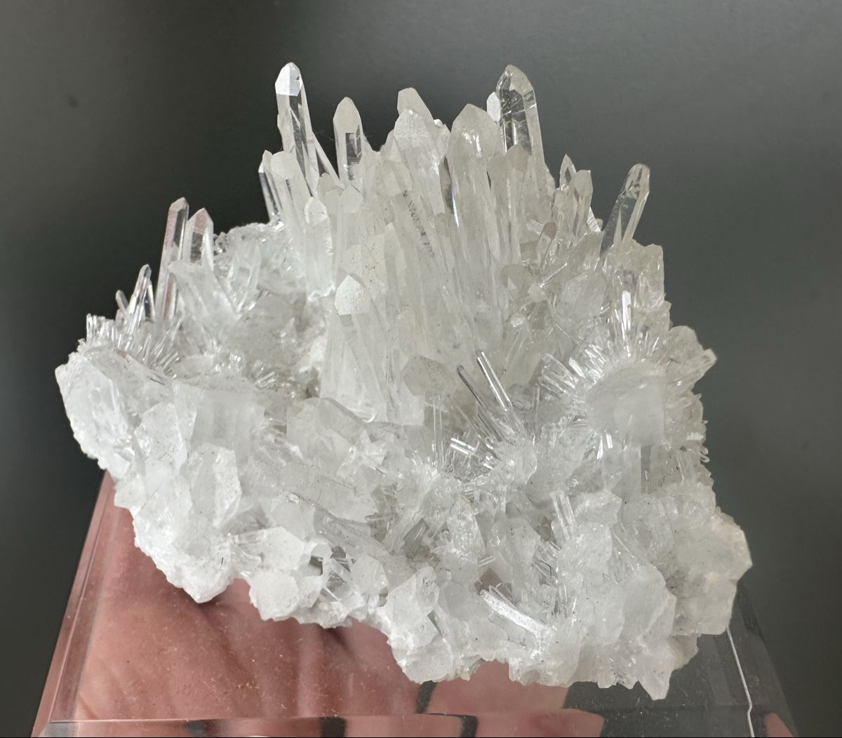 Minerali & Pietre curative: Nadelquarz Val Bedretto – Usato da Oberuzwil venduto da Crystall0 1