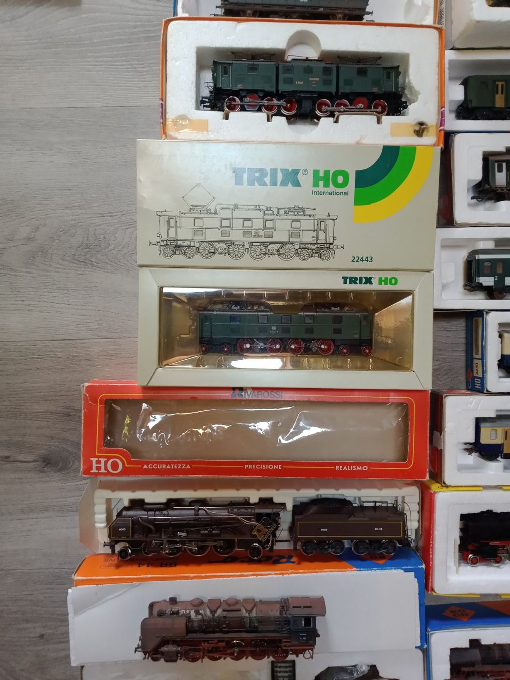 Modelleisenbahnen: Modelleisenbahn Lot H0 Gleichstrom – Gebraucht aus Bätterkinden von hobbycha 5