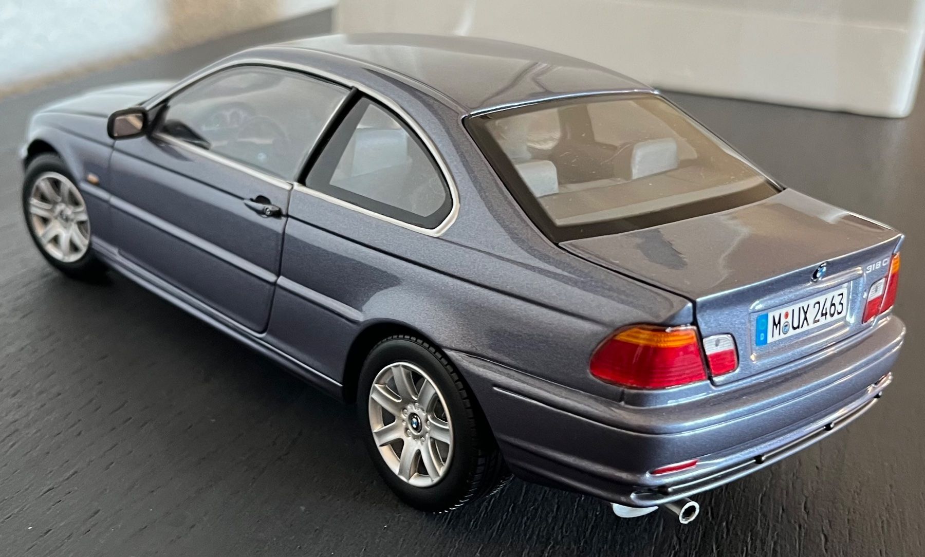 Kyosho Modellini d'auto: KYOSHO BMW 318ci e46 coupé 1:18 – Usato da St-Cergue venduto da ncu_t267 4