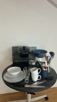 Küchenset für 1-2 Personen (Geschirr, Schalen, Besteck)