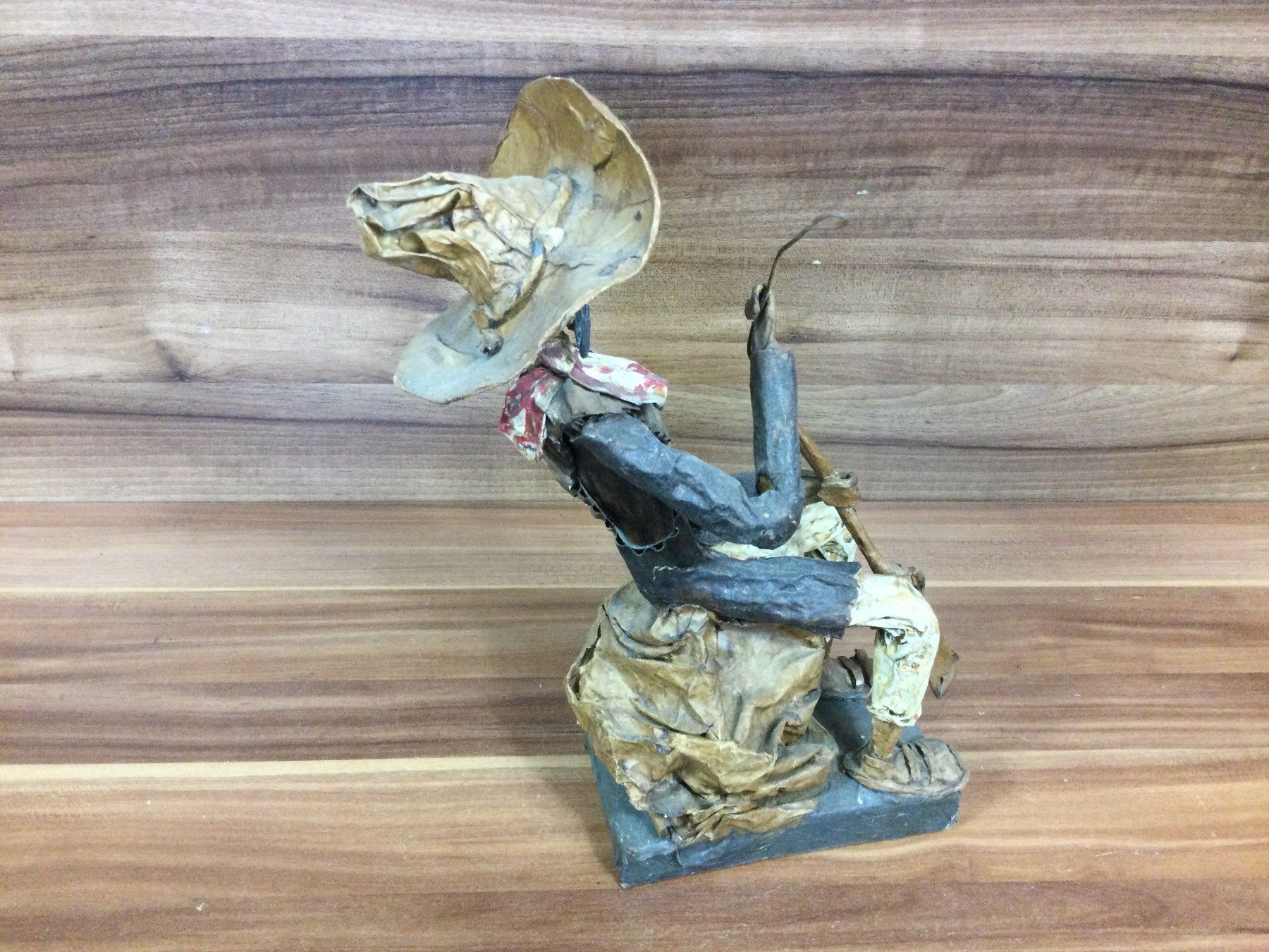 Statuette: Alte Pappmache Figur mit Gewehr Mexico – Usato da Wangen SZ venduto da kuriosum12 6