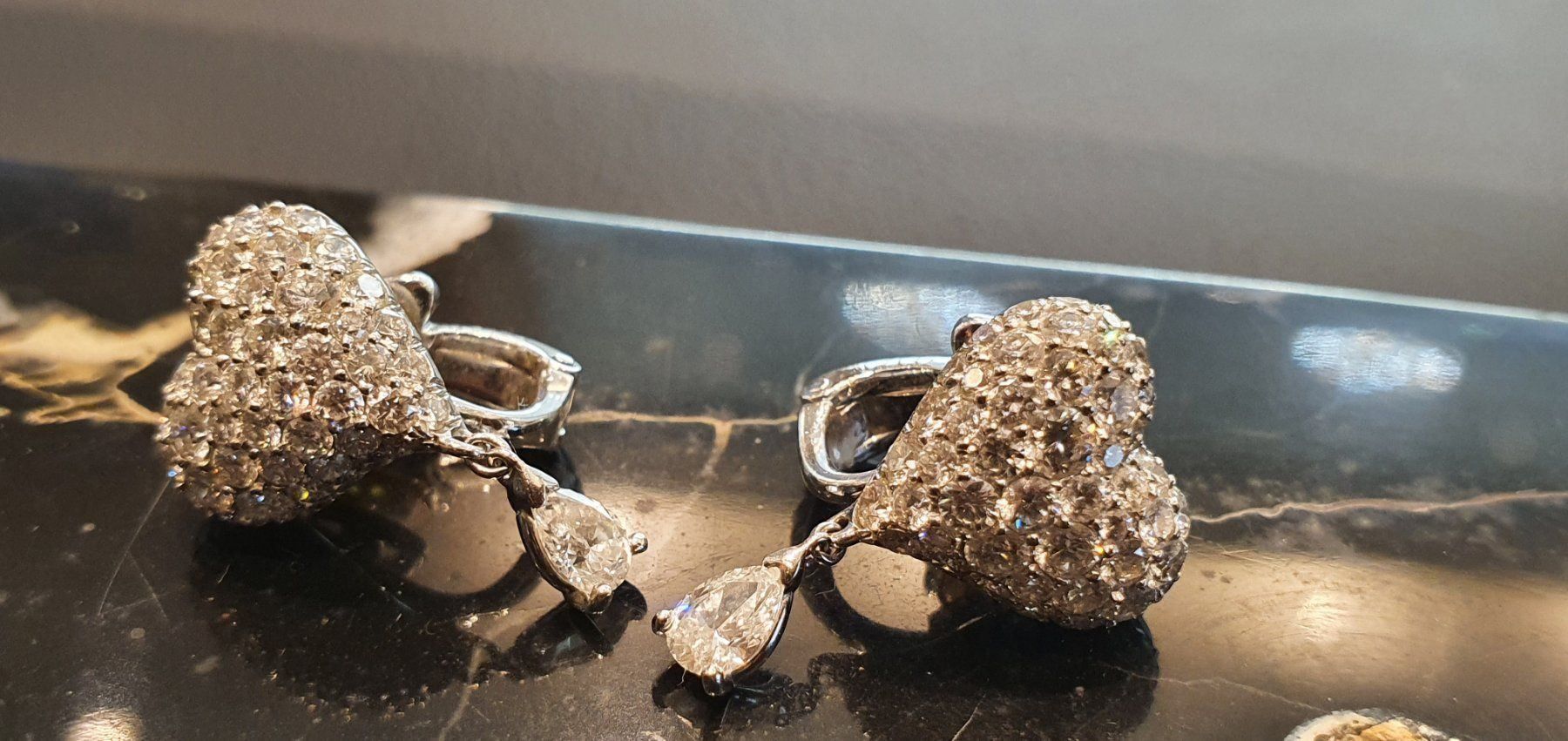 Dior Orecchini pendenti & Orecchini a lobo: Dior Ohrclips Cupidon exrtrem selten Top – Usato da Unterägeri venduto da Altgoldschmuck 4