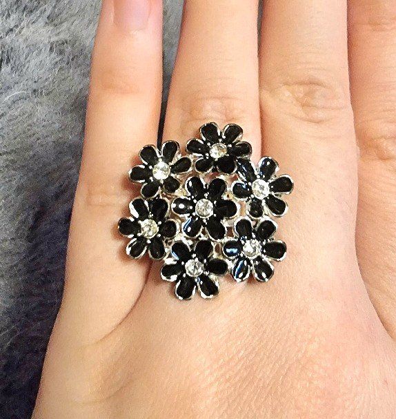 Anelli: Modeschmuck Fingerring Blumen – Usato da Eschlikon TG venduto da Spitzmuus