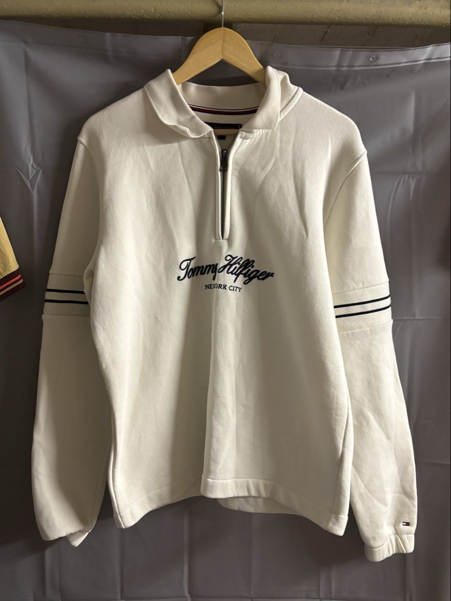 Kleiderpakete: Tommy Hilfiger Pullover wie neu – Neu (gemäss Beschreibung) aus Basel von kleinerprinz